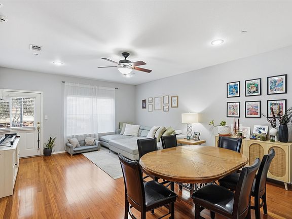 3rd image of 9912 Rockwall Rd