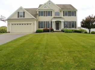 19 Silo Dr, Waterford, NY 12188