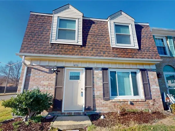 975 Northwood Dr, Virginia Beach, VA 23452
