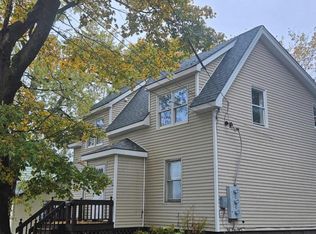 8 Spring St, Brewer, ME 04412