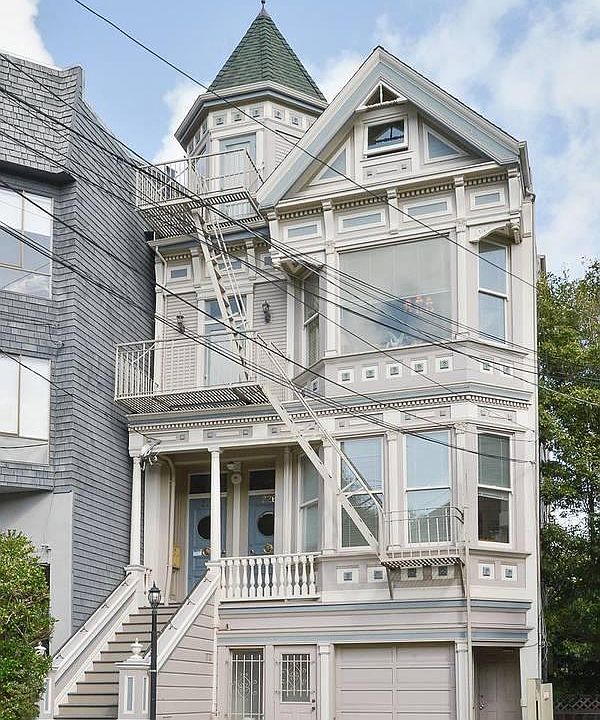 1st image of 226 Grattan St APT 2