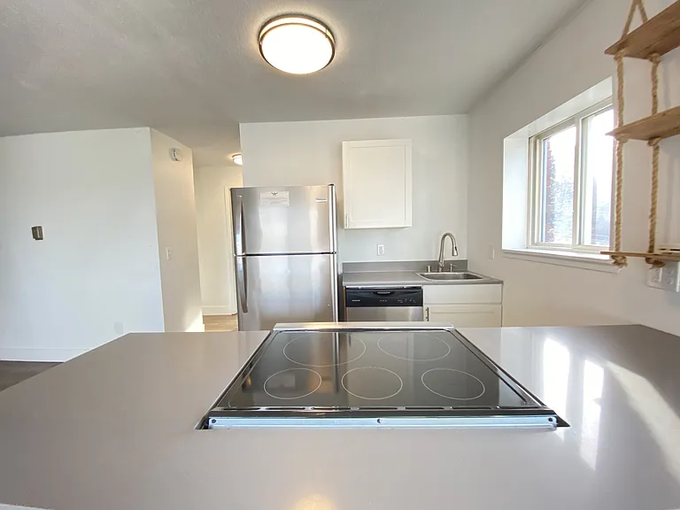 George Apartments - 625 3rd Street Southwest - 18 — Photo 10