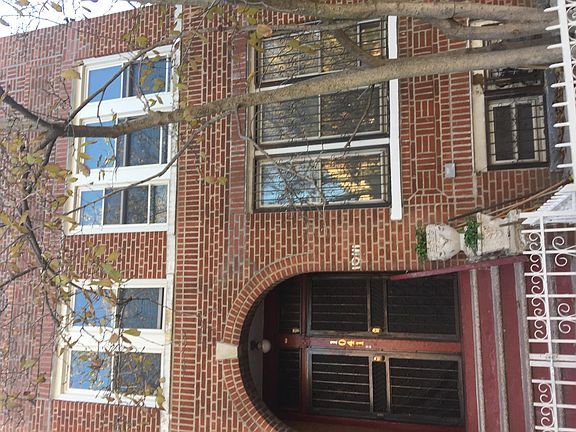 Front of house to the right