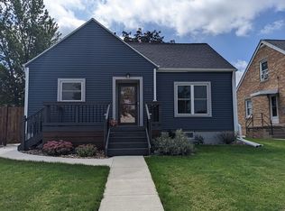 631 20th Ave SW, Cedar Rapids, IA 52404