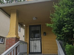 547 E 108th St, Cleveland, OH 44108