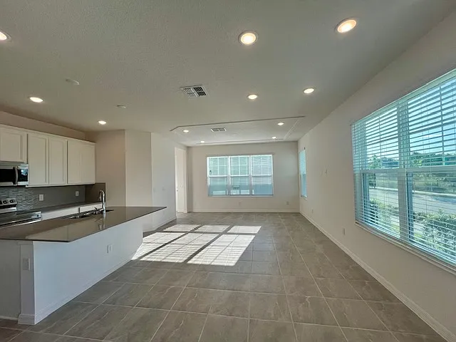 7202 Canali Way — Photo 5