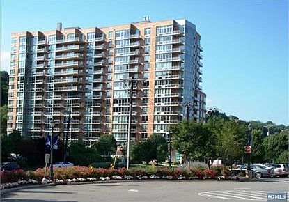 1st image of 316 Hudson Park #316