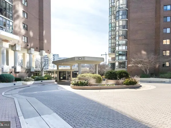 1600 N Oak St APT 429, Arlington, VA 22209