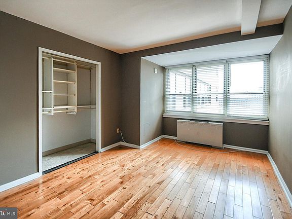 5th image of 1810 Rittenhouse Sq APT 1106