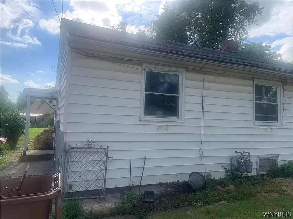 26 Windcrest Dr #24
