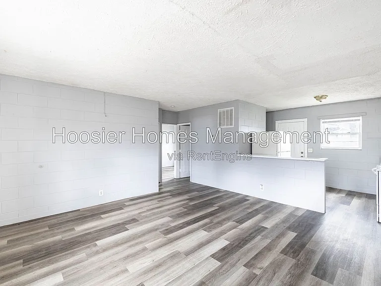 1254 W 23rd St #2 — Photo 15