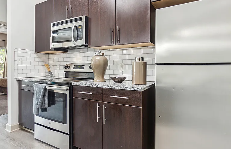 The Alexander at the District Apartments — Photo 2