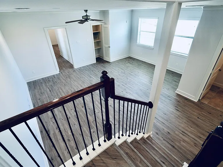4020 Childress St #C — Photo 12