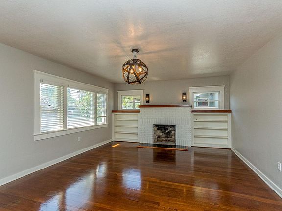 5th image of 725 E McKinley Ave