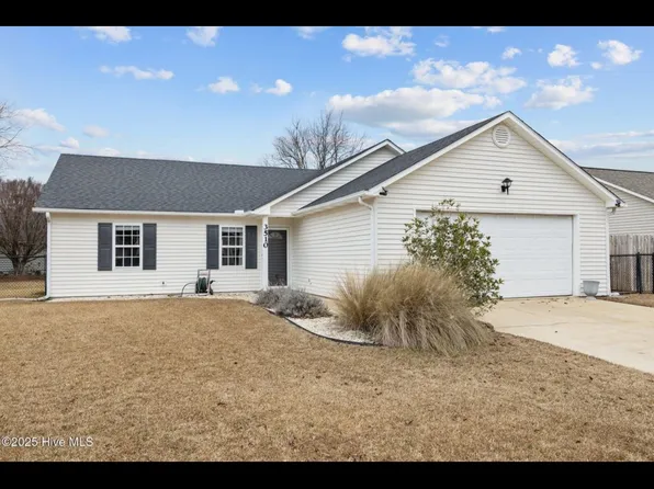 3510 Plantation Rd, Morehead City, NC 28557