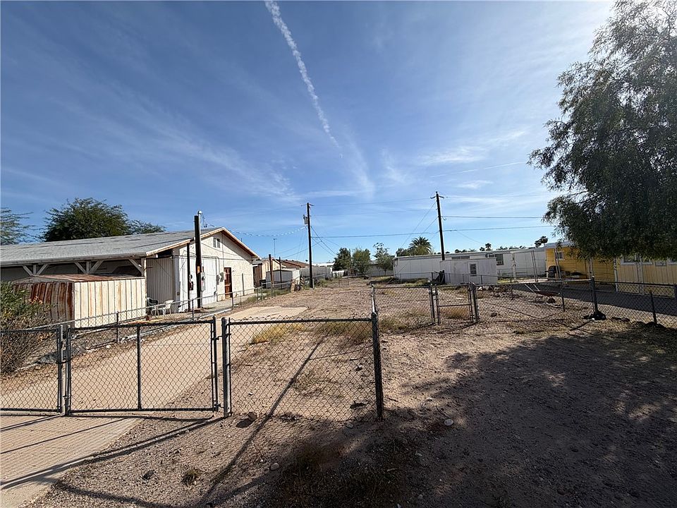 1st image of 2098 Bermuda Drive