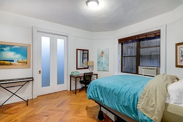 Rented by Jonis Realty | media 1