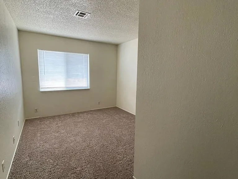 3277 Lana Ct — Photo 10