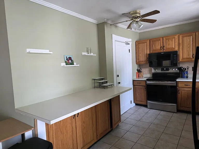 122 Oak St #3 — Photo 23