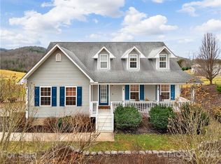 117 Pleasant Grove Rd, Weaverville, NC 28787