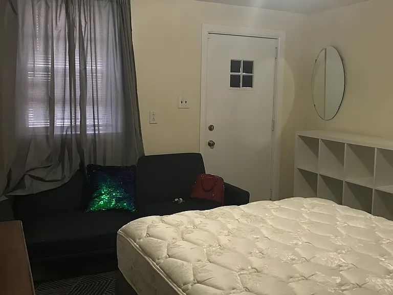 317 S Evaline St #1B — Photo 2