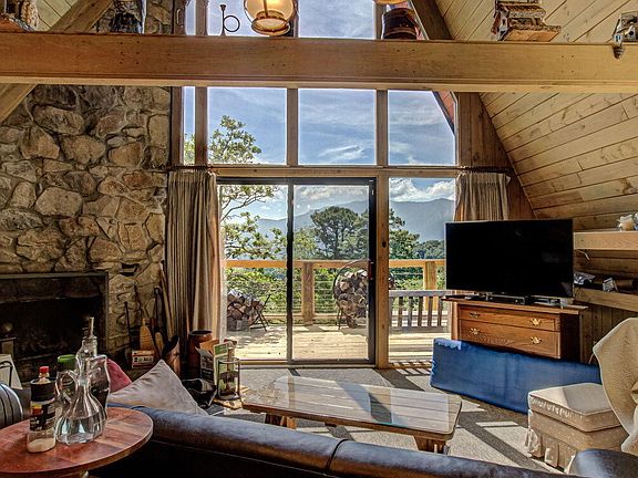 4th image of 1136 Upper Alpine Way