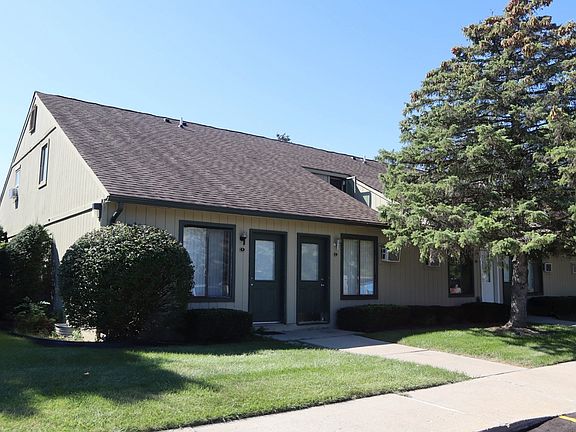 5th image of 2486 Green Pine Dr #6