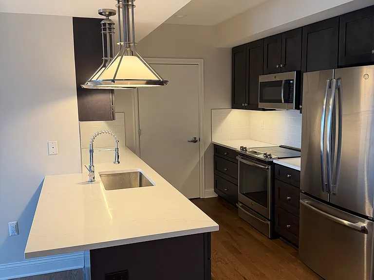 525 W Lafayette Blvd #16C — Photo 5
