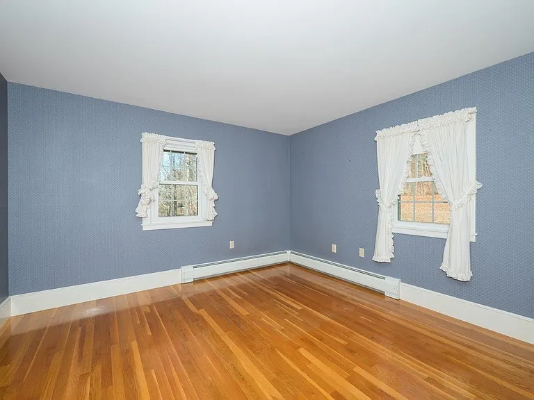 45 Weare Rd — Photo 12