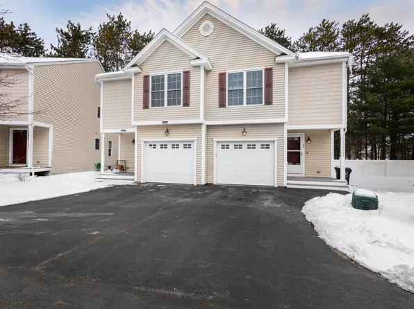 36 Cranberry Way, Manchester, NH 03109