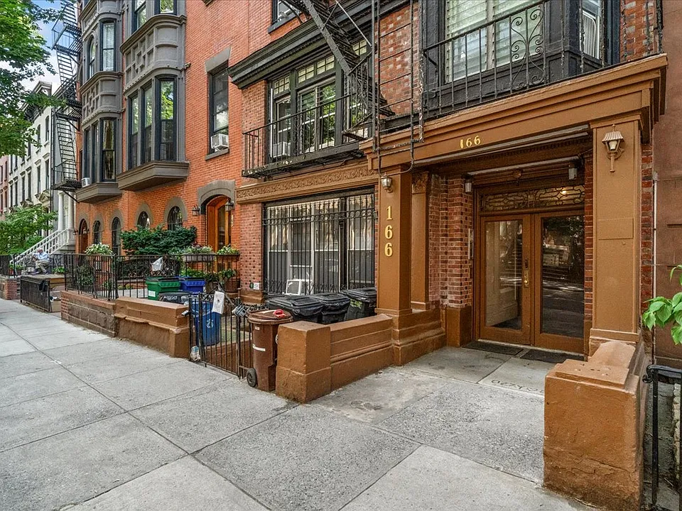 166 State St #1B