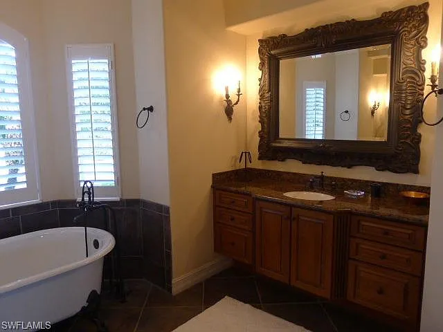 18301 Verona Lago Dr — Photo 13