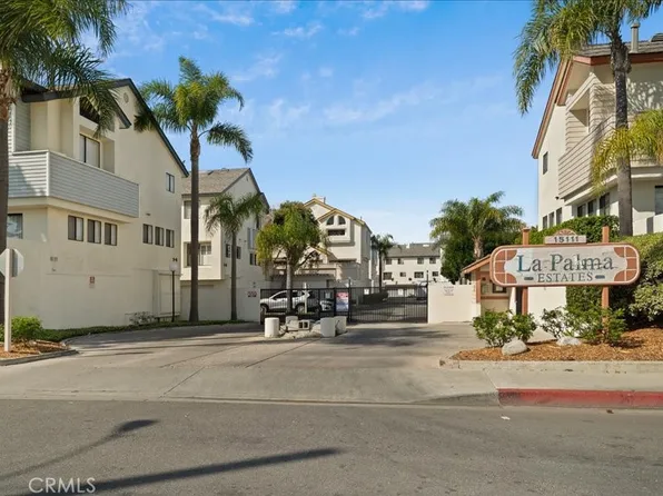 15111 Freeman Ave, Lawndale, CA 90260