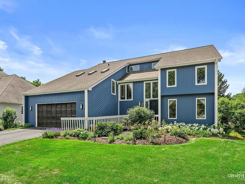 1st image of 933 Stanton Dr