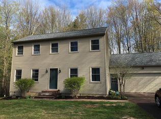 285 Oak Hill Rd, Shelburne, VT 05482