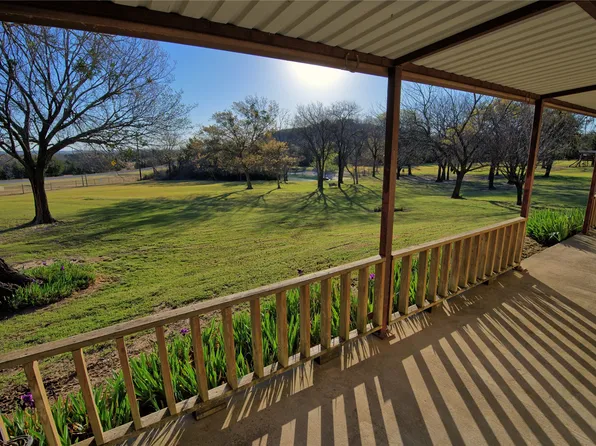 306 Dye Church Rd, Saint Jo, TX 76265