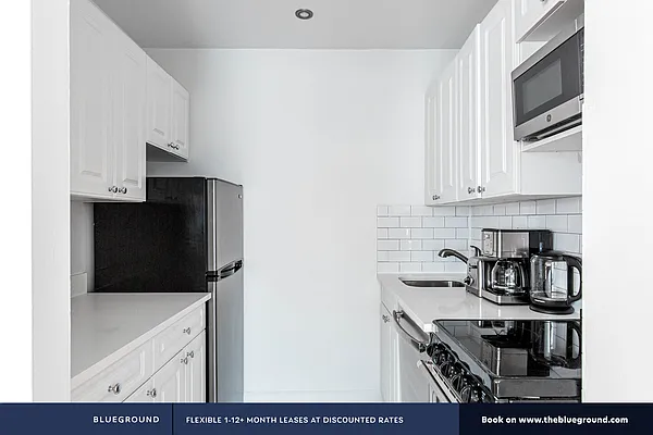 Rented by The Blueground | media 17