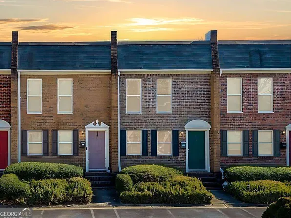 245 Winding River Dr Unit E, Sandy Springs, GA 30350