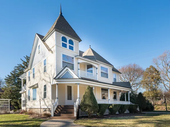 304 Sprague Ave, Kalamazoo, MI 49006