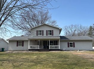 3912 Henderson Lake Rd, Prescott, MI 48756