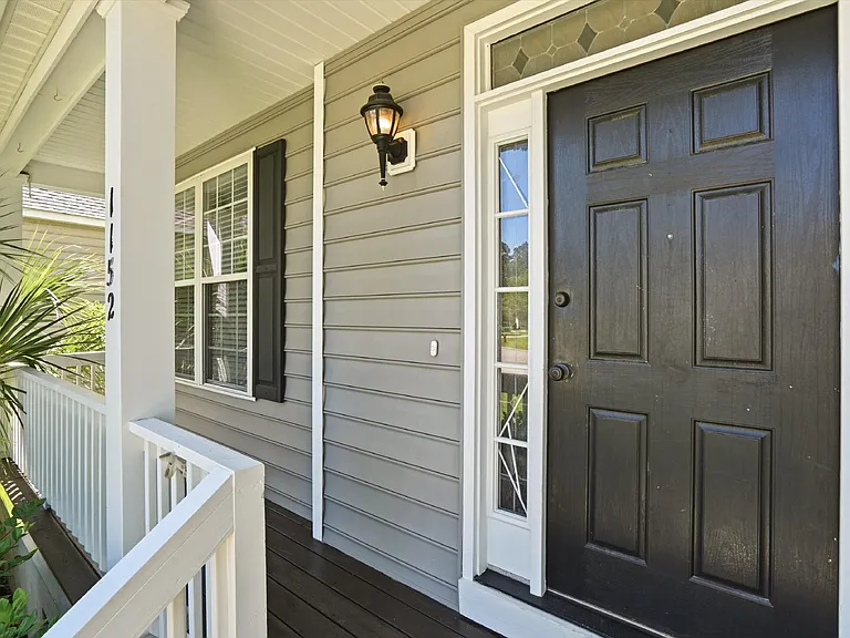 1152 Willoughby Ln — Photo 10