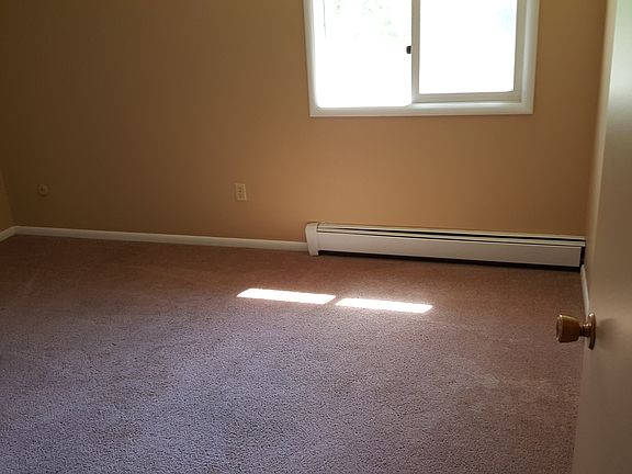 4th image of 9 Saint Francis St APT 12