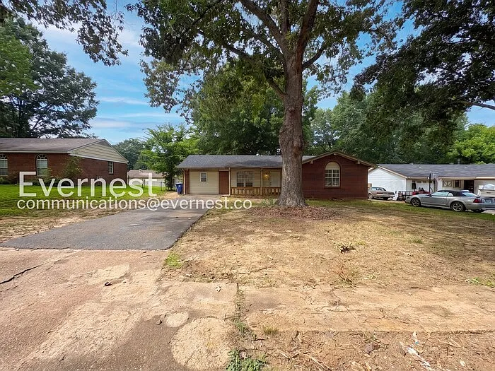 5772 Natchez Dr — Photo 3