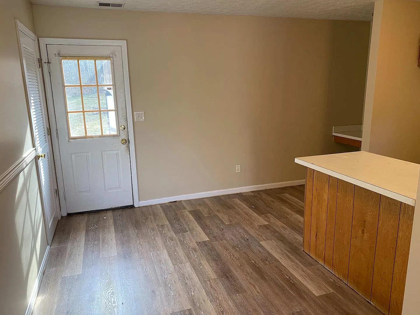 Okolona Home — Photo 4