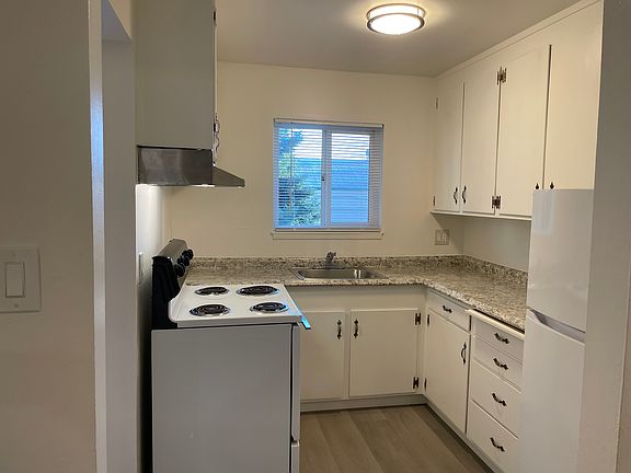 5th image of 14950 Zelma St #0c1ae9f9a