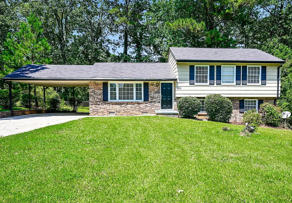 2372 Rolling Rock Dr