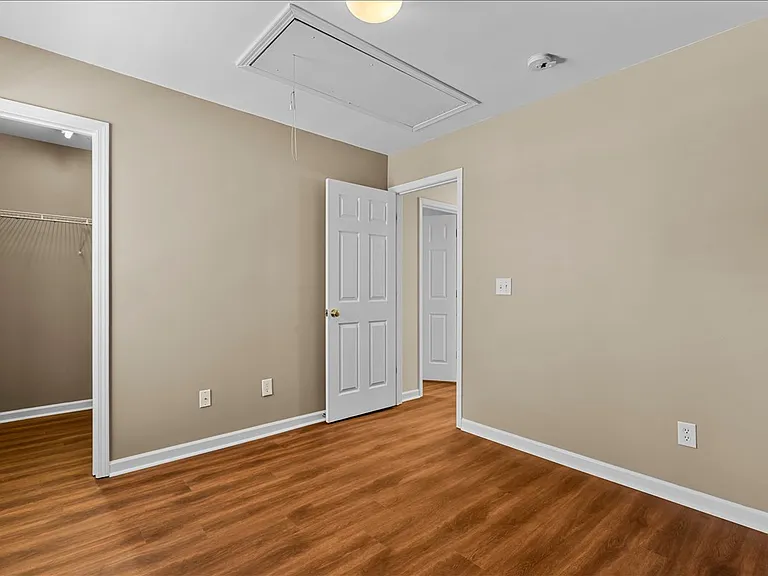 3rd bedroom with walk in closet
