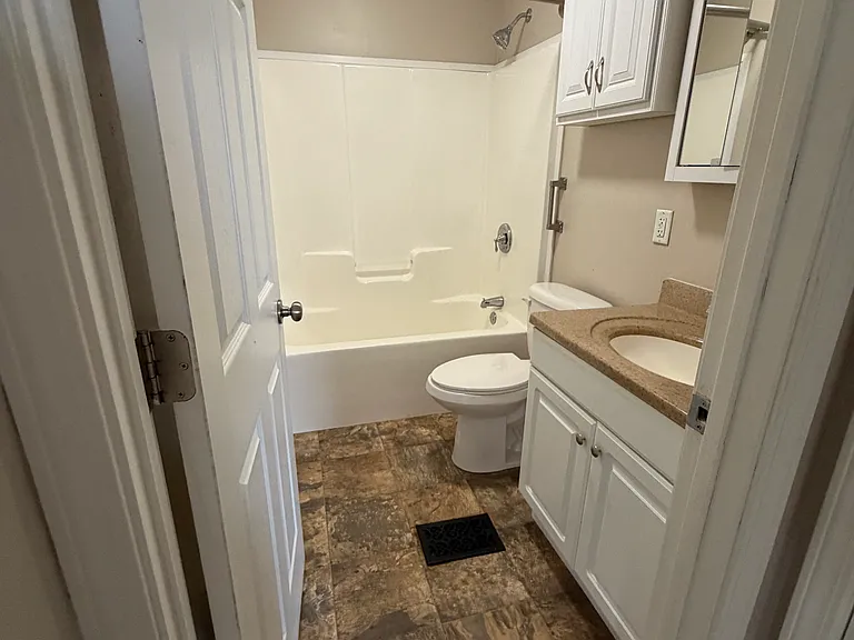 14290 Hillview Estates Dr — Photo 5