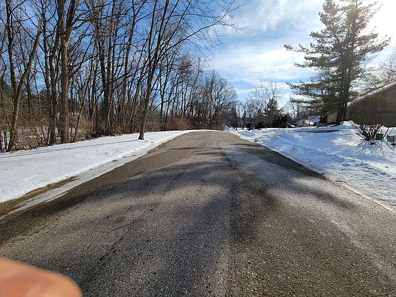5th image of 4385 Rolling Pine Dr