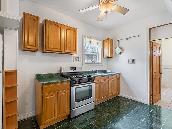 2nd image of 248 Herzl St